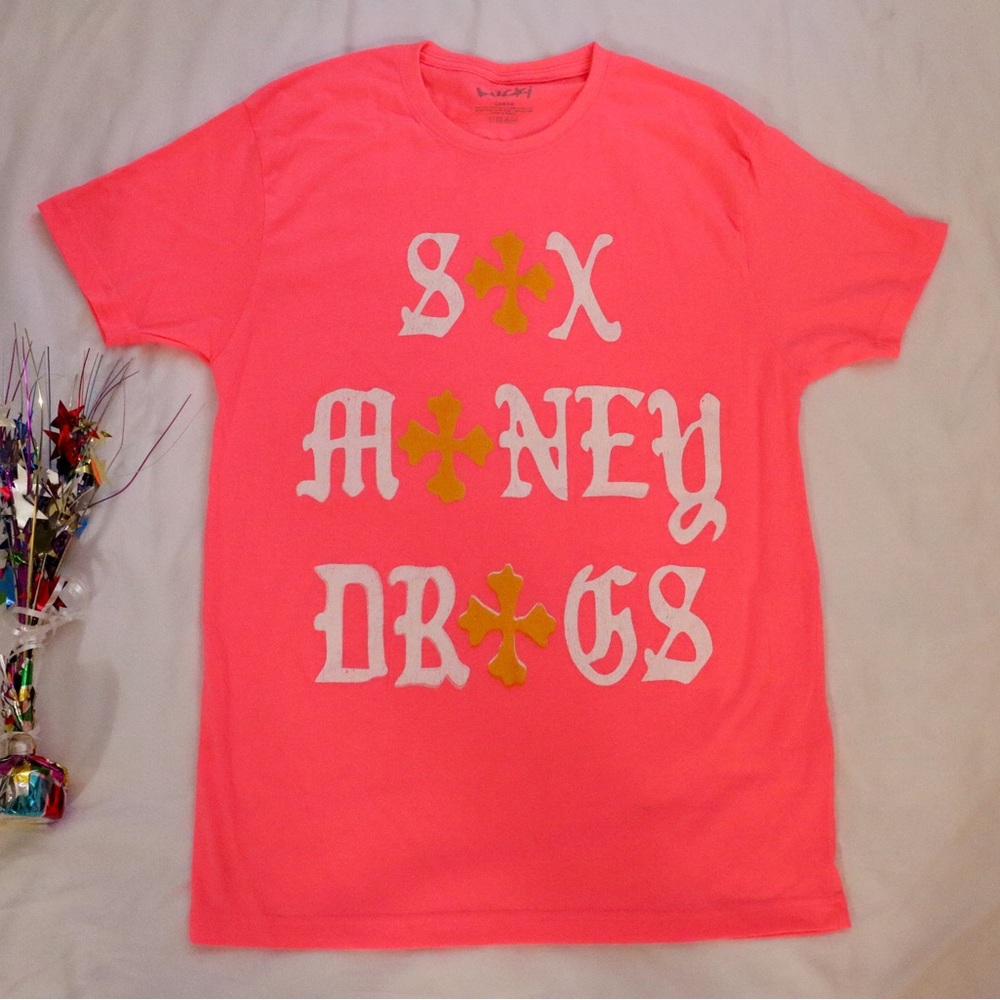 LICKI Pink Graphic T-Shirt with Bold Text